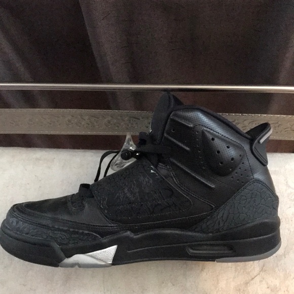 Jordan mars version - Picture 3 of 3